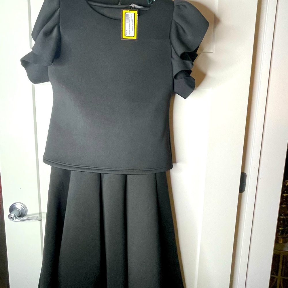 NWT Gracia Black Skirt Set | Size Large